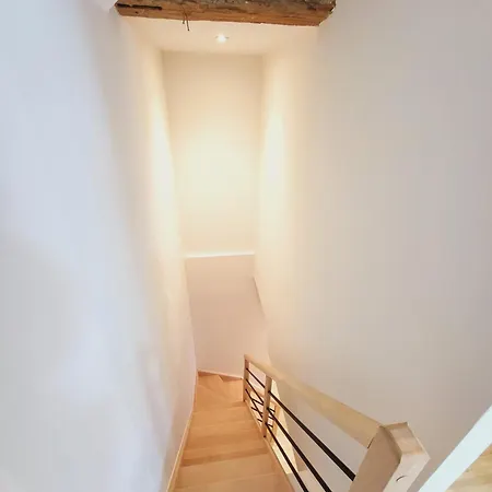 Maison Duplex Hyper Centre * ラヴァル